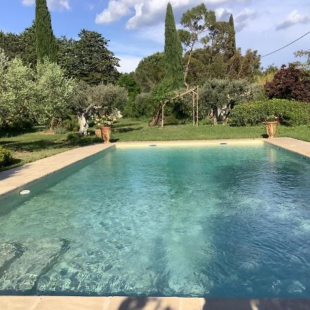 Le Mas Des Oliviers Martigues Exteriör bild