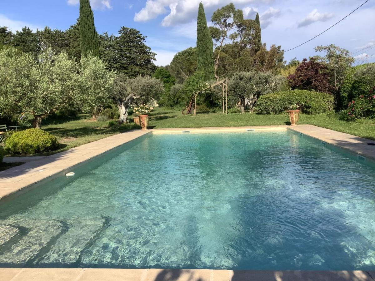 Le Mas Des Oliviers Martigues Exteriör bild