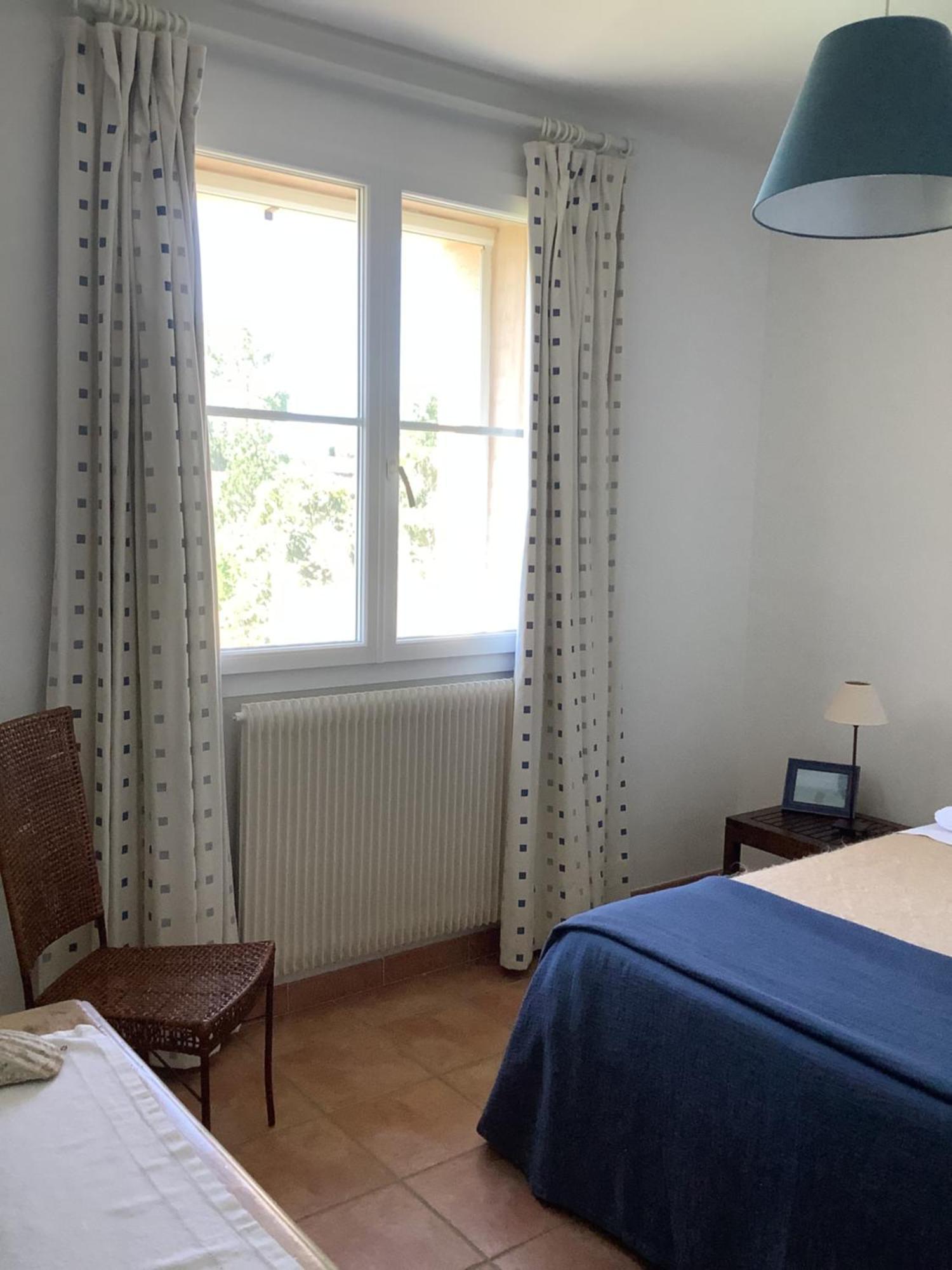 Le Mas Des Oliviers Martigues Exteriör bild
